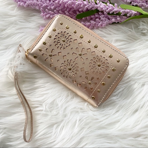 Gold double zipper clutch wallet - Picture 3 of 8